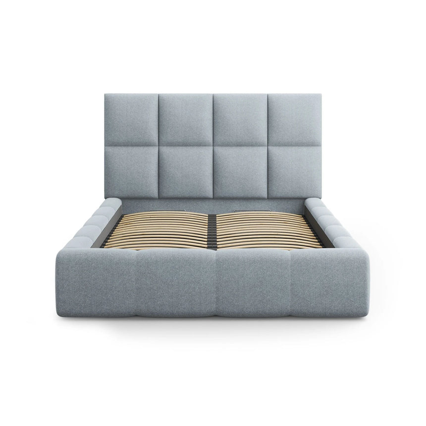 Livigno Bett mit Kopfteil und Stauraum aus Strukturierter Stoff in Hellblau (Solid 73), 180x200 cm von Cosmopolitan Design – Bild 3