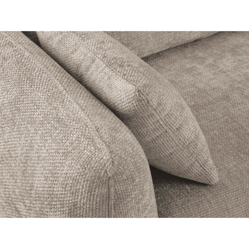 Matera 3-Sitzer Sofa mit Schlaffunktion und Stauraum, aus Chenille in Beige (Haga 30), 240x108x86 cm von Cosmopolitan Design – Bild 9