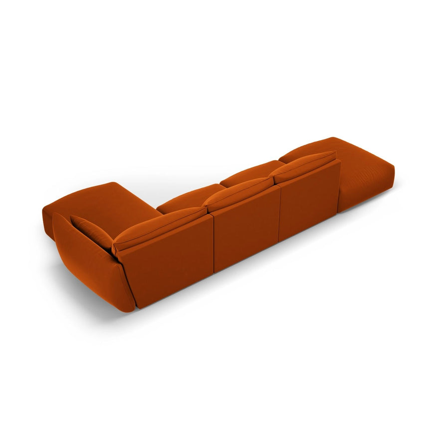 Matera 5-Sitzer Ecksofa, Rechte Seite, aus Samt in Terrakotta (Salvador 14), 364x171x85 cm von Cosmopolitan Design – Bild 4