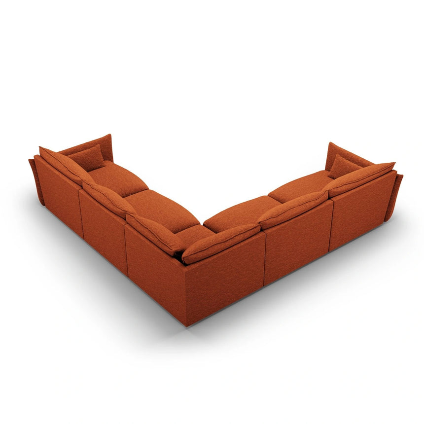 Matera 7-Sitzer Ecksofa, Symmetrisch, aus Chenille in Terrakotta (Haga 44), 286x286 cm von Cosmopolitan Design – Bild 4