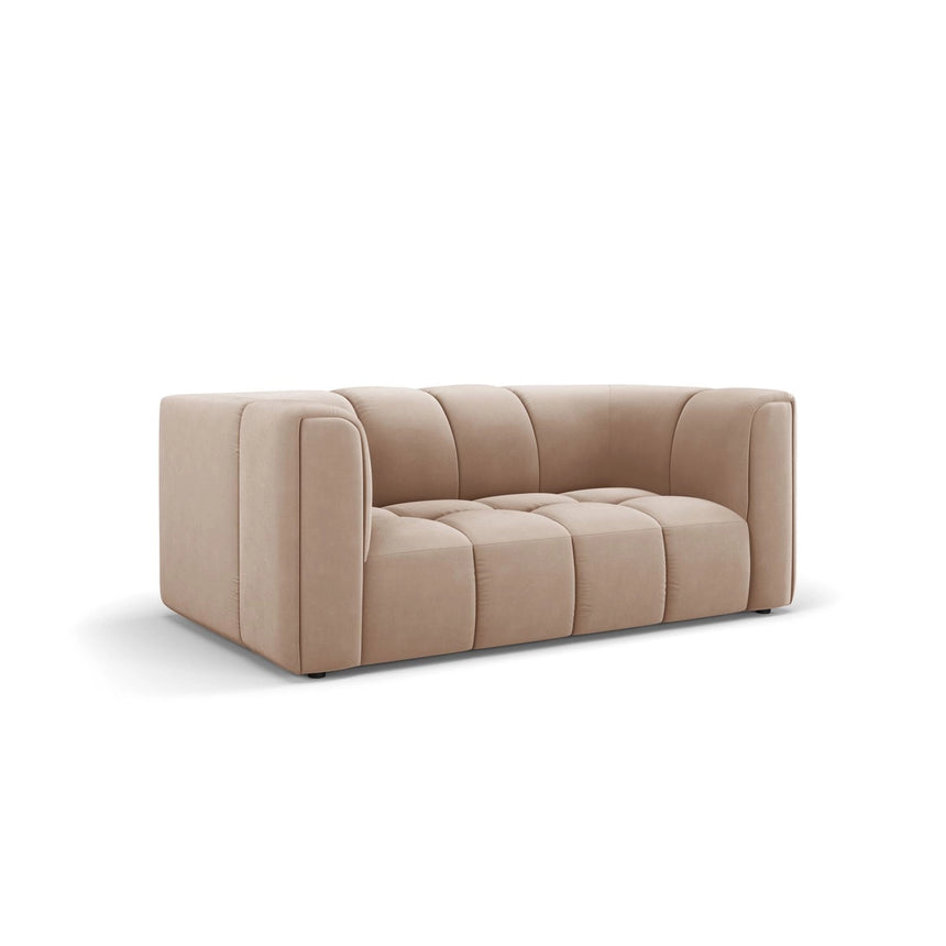 Moritz 2-Sitzer Sofa aus Samt in Beige (Bluvel 28), 166x96 cm von Cosmopolitan Design – Bild 2
