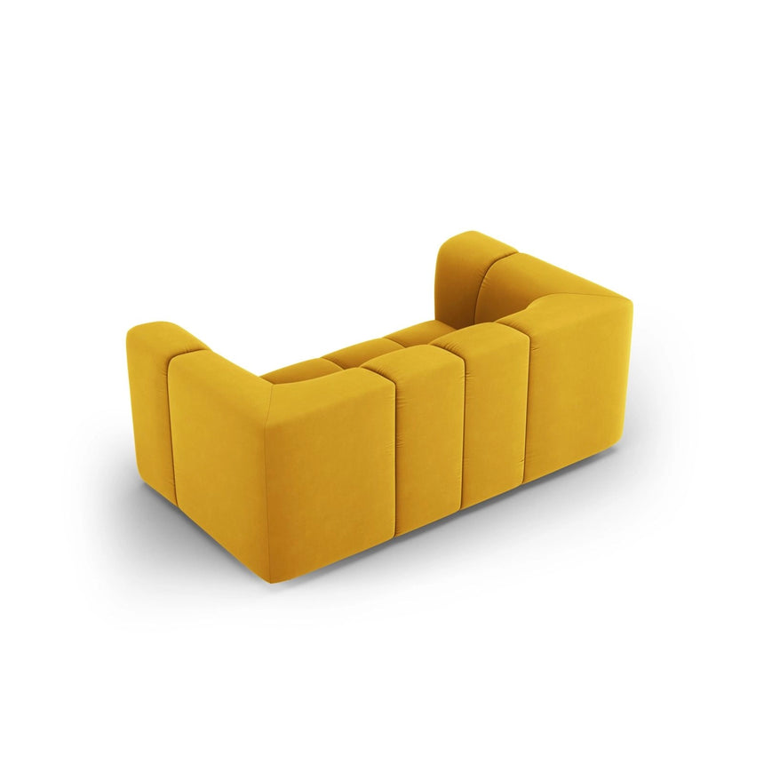 Moritz 2-Sitzer Sofa aus Samt in Gelb (Bluvel 68), 166x96 cm von Cosmopolitan Design – Bild 3