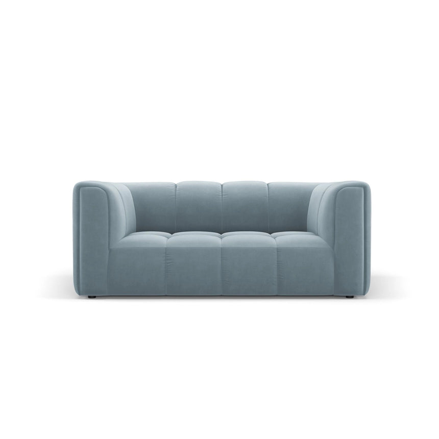 Moritz 2-Sitzer Sofa aus Samt in Hellblau (Bluvel 06), 166x96 cm von Cosmopolitan Design – Bild 1