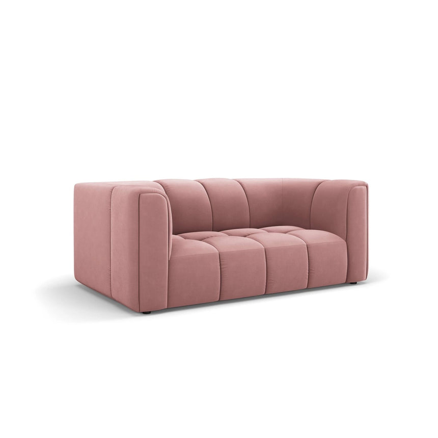 Moritz 2-Sitzer Sofa aus Samt in Rosa (Bluvel 52), 166x96 cm von Cosmopolitan Design – Bild 2