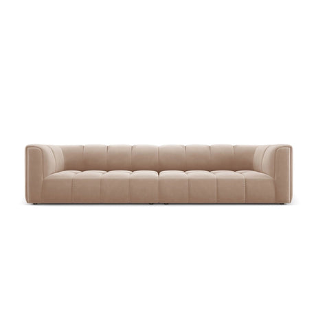 Moritz 4-Sitzer Sofa aus Samt in Beige (Bluvel 28), 286x96x70 cm von Cosmopolitan Design – Bild 1