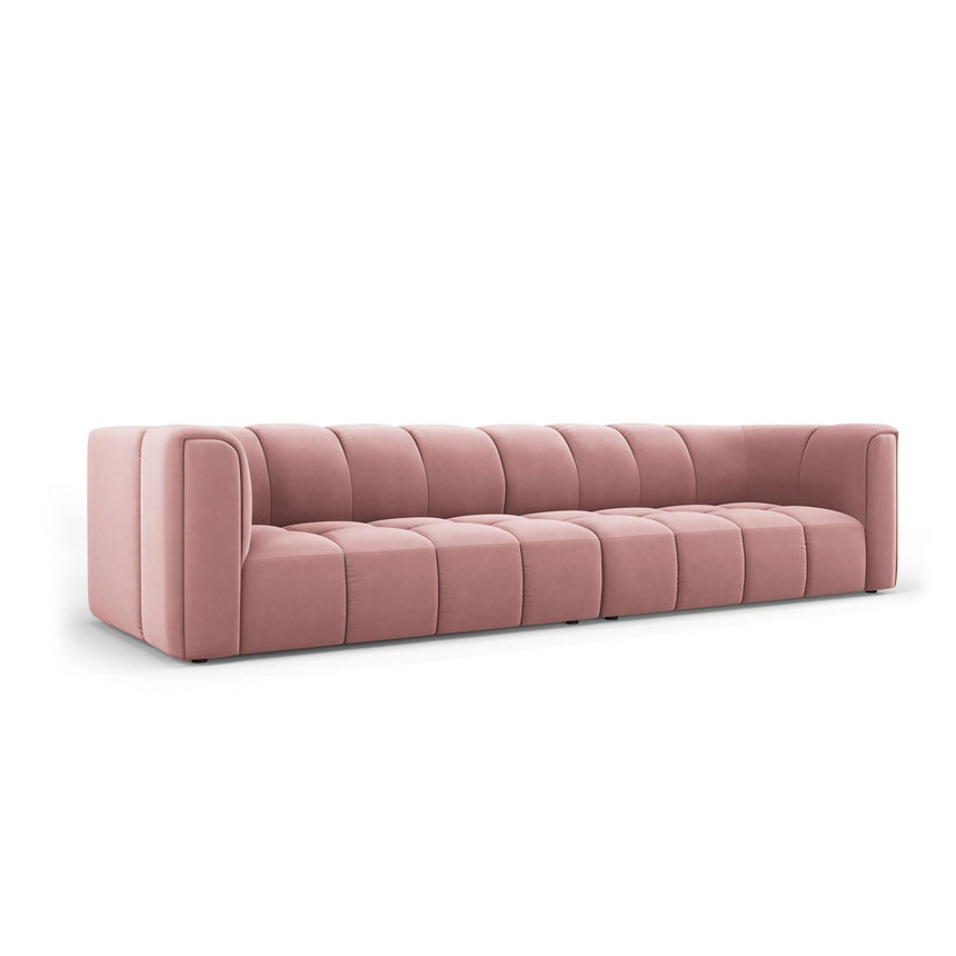 Moritz 4-Sitzer Sofa aus Samt in Rosa (Bluvel 52), 286x96x70 cm von Cosmopolitan Design – Bild 2