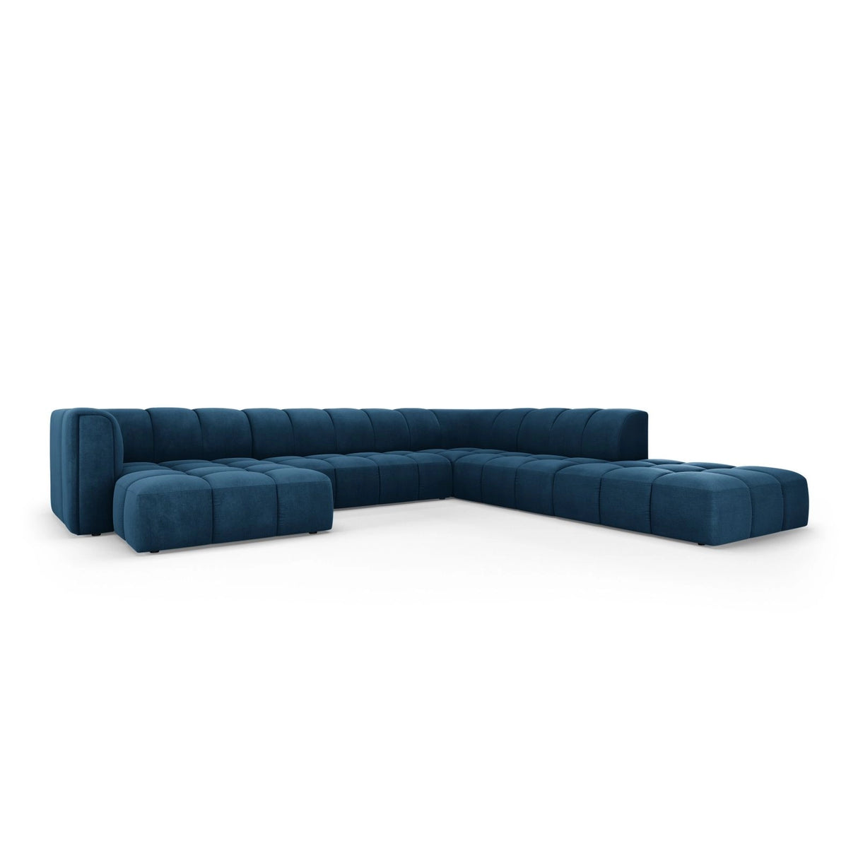 Moritz 7-Sitzer Panorama Ecksofa, Rechte Seite, aus Chenille in Königsblau (Rebel 12), Beine aus Schwarzes Plastik, 329x276x70 cm von Cosmopolitan Design – Bild 2