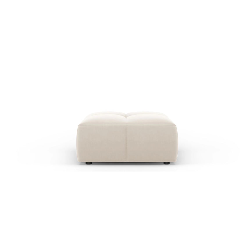 Moritz Pouf aus Samt in Hellbeige (Bluvel 22), 64x64x38 cm von Cosmopolitan Design – Bild 2