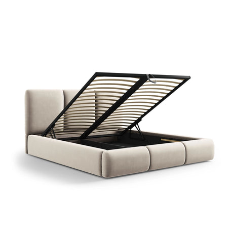 Nicolas Bett mit Kopfteil und Stauraum aus Samt in Leichtes Beige (Riviera 21), 160x200 cm von Cosmopolitan Design – Bild 5