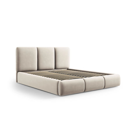 Nicolas Bett mit Kopfteil und Stauraum aus Samt in Leichtes Beige (Riviera 21), 180x200 cm von Cosmopolitan Design – Bild 4