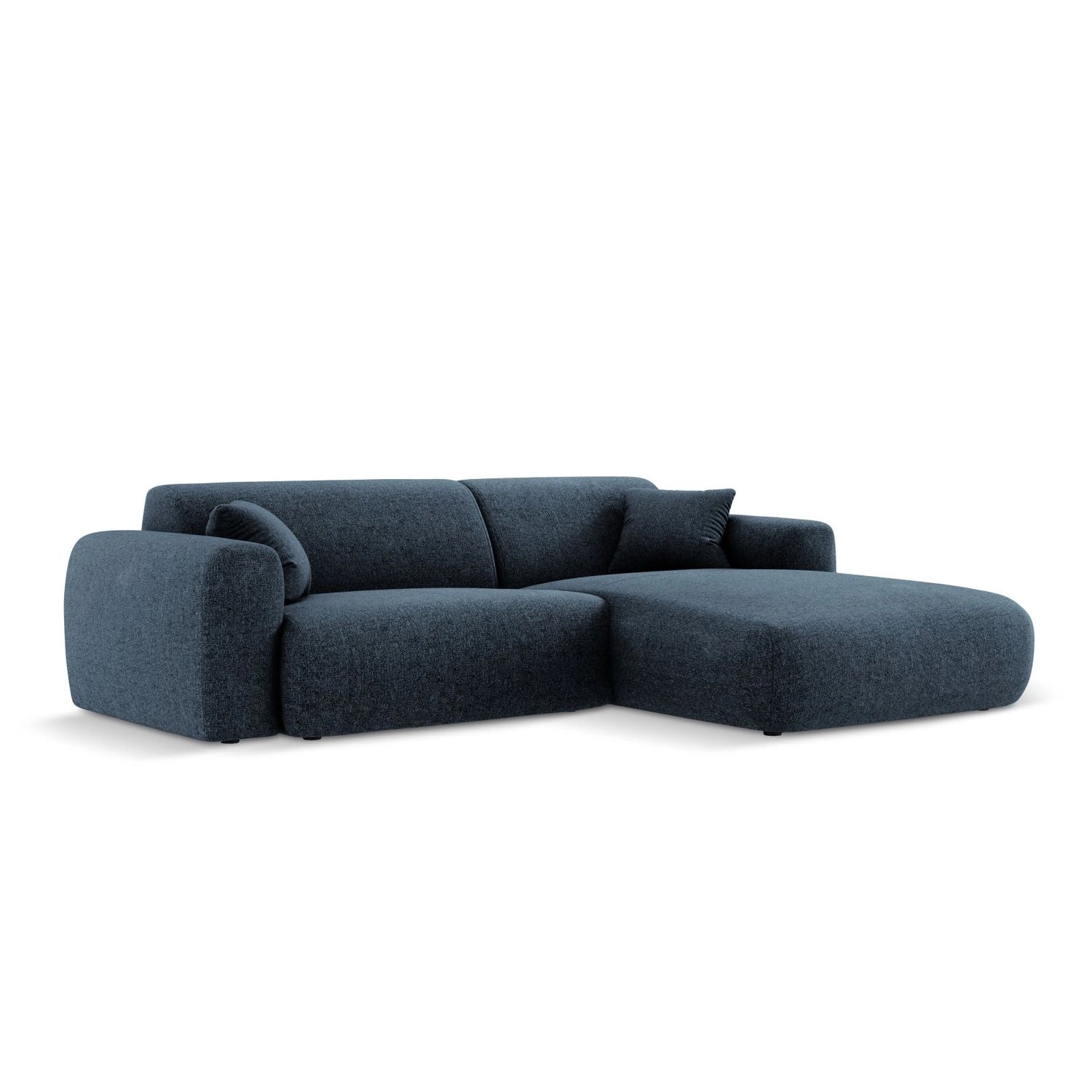 Nolio 4-Sitzer Ecksofa, Rechte Seite, aus Chenille in Königsblau (Haga 86), 235x170x72 cm von Cosmopolitan Design – Bild 4