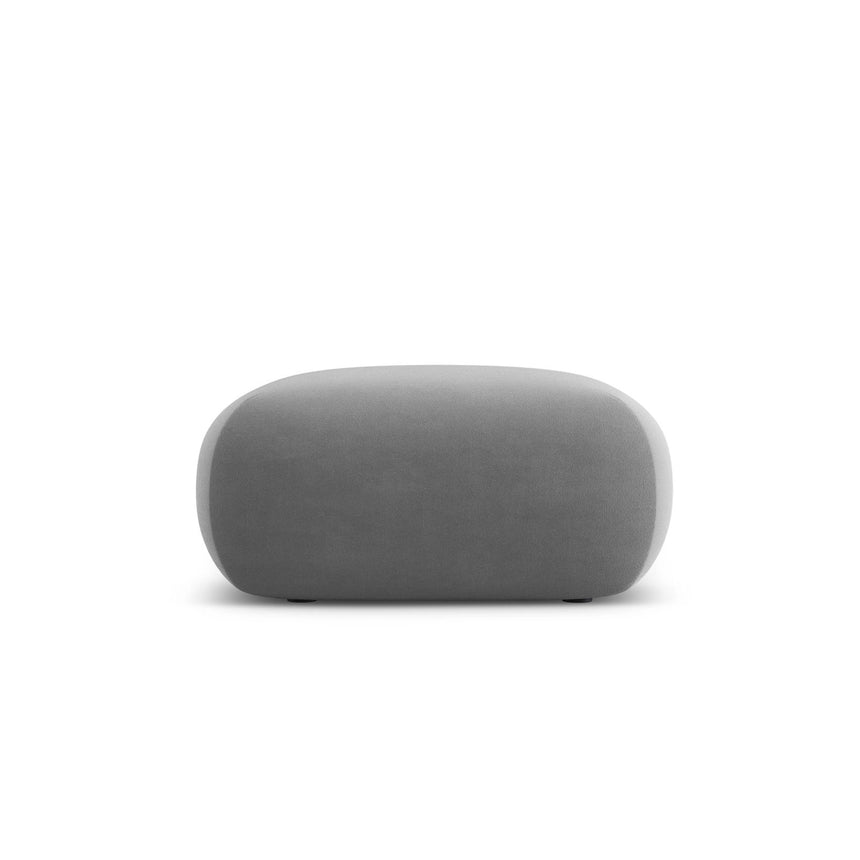 Nolio Pouf aus Samt in Hellgrau (Casino Ash), 75x75x36 cm von Cosmopolitan Design – Bild 1