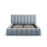 Palma Bett mit Kopfteil und Stauraum aus Samt in Hellblau (Bluvel 06), 160x200 cm von Cosmopolitan Design – Bild 2