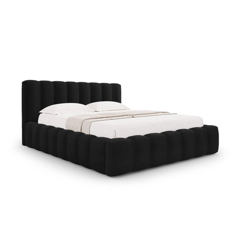 Palma Bett mit Kopfteil und Stauraum aus Samt in Schwarz (Bluvel 19), 200x200 cm von Cosmopolitan Design – Bild 1