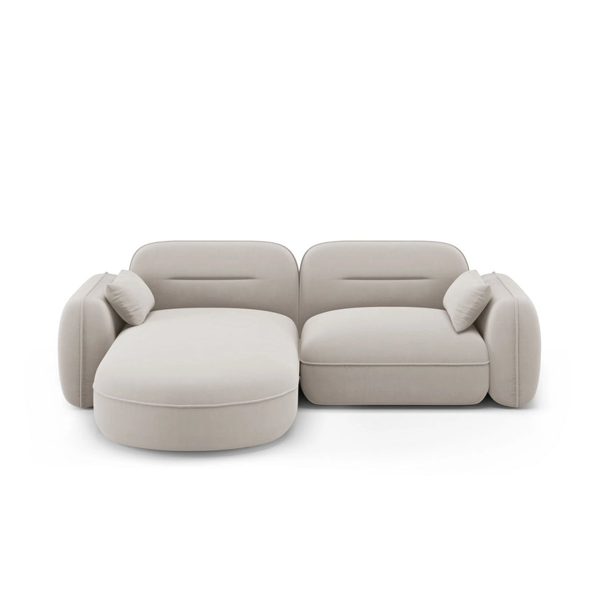 Sydney 3-Sitzer Ecksofa, Linke Seite, aus Samt in Hellbeige (Casino Pearl), 230x165x70 cm von Cosmopolitan Design – Bild 1