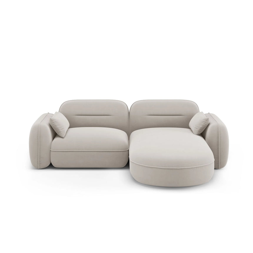 Sydney 3-Sitzer Ecksofa, Rechte Seite, aus Samt in Hellbeige (Casino Pearl), 230x165x70 cm von Cosmopolitan Design – Bild 1