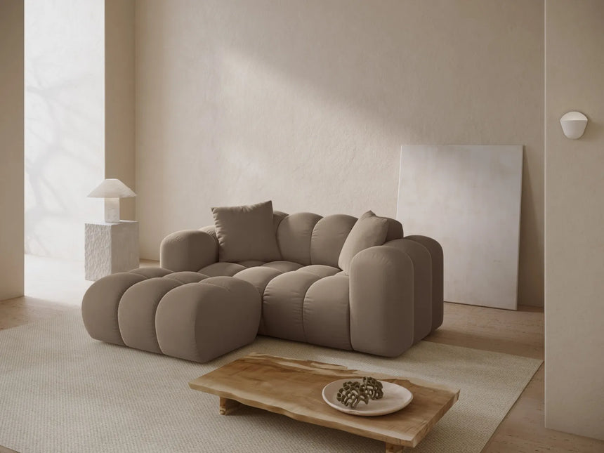 Treno 2-Sitzer Ecksofa, Linke Seite, aus Samt in Cappuccino (Bluvel 40), 180x164 cm von Cosmopolitan Design – Bild 2