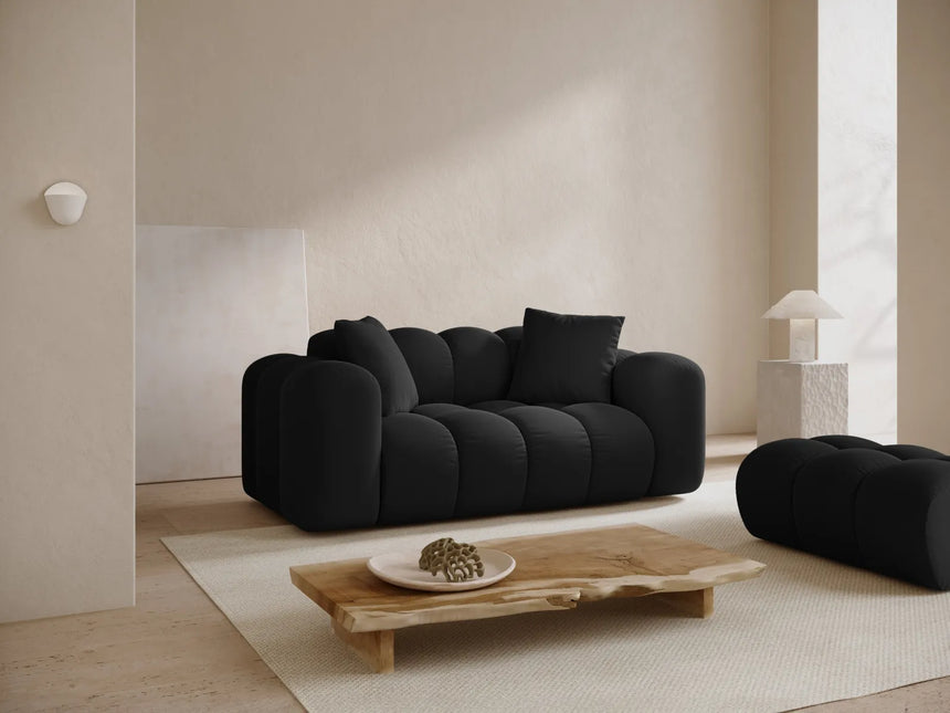 Treno 2-Sitzer Sofa aus Samt in Schwarz (Bluvel 19), 180x94 cm von Cosmopolitan Design – Bild 2
