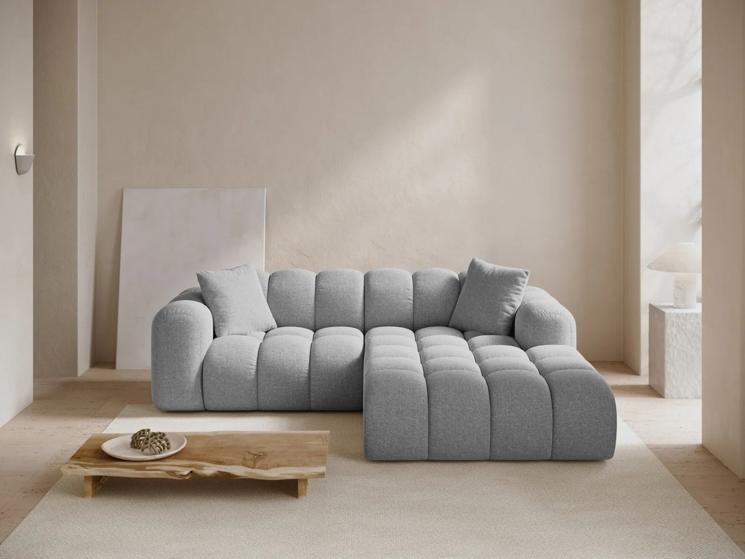 Treno 3-Sitzer Ecksofa, Rechte Seite, aus Chenille in Hellgrau (Eden 18 Grey), 240x184x70 cm von Cosmopolitan Design – Bild 2
