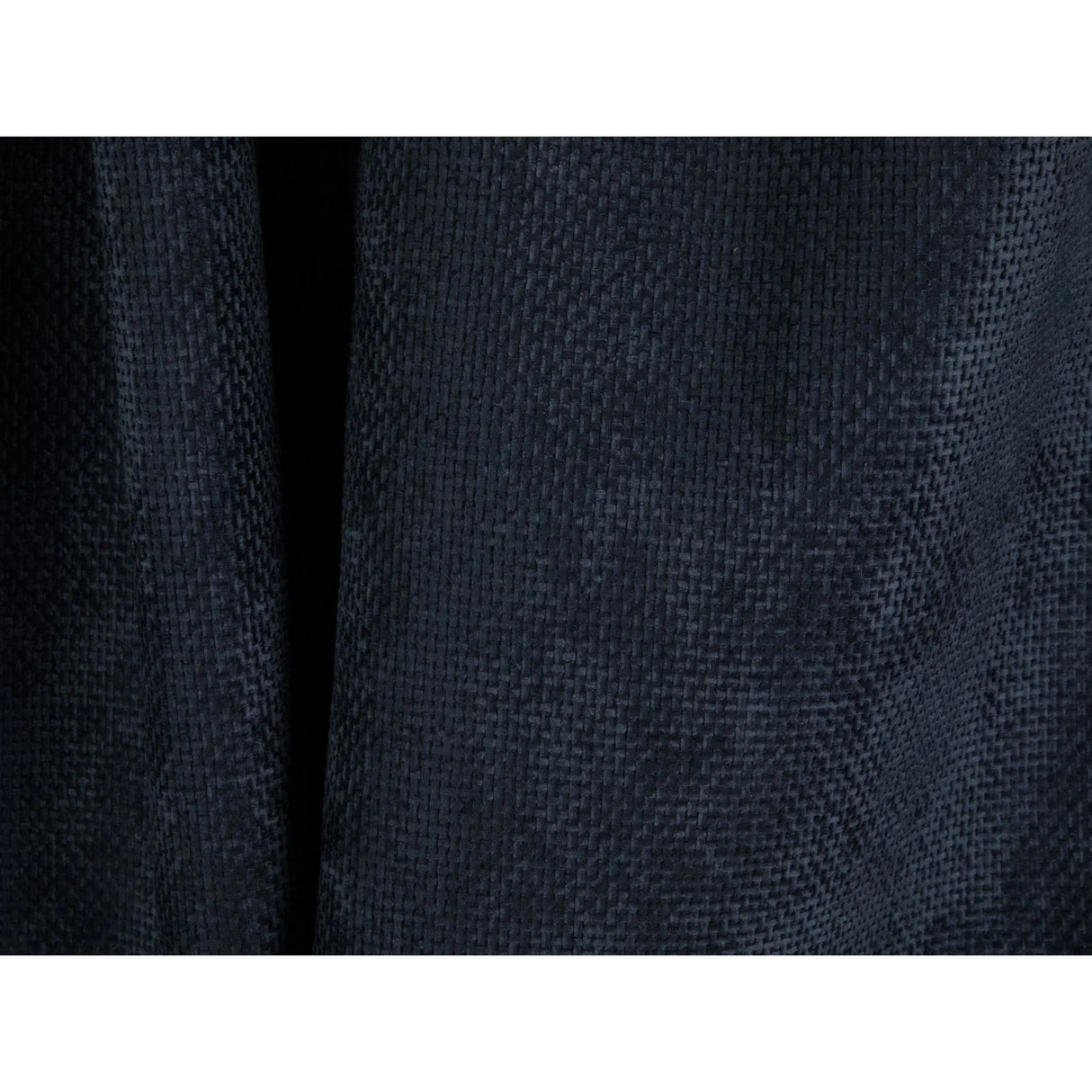 Treno 4-Sitzer Panorama Ecksofa, Linke Seite, aus Chenille in Marineblau (Eden 16 Deep Blue), Beine aus Schwarzes Plastik, 330x240x70 cm von Cosmopolitan Design – Bild 6