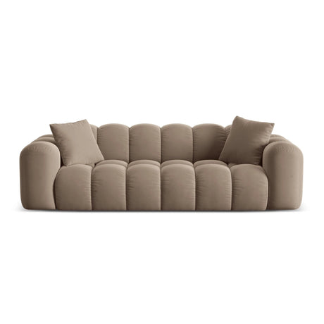 Treno 4-Sitzer Sofa aus Samt in Cappuccino (Bluvel 40), 240x94x70 cm von Cosmopolitan Design – Bild 1