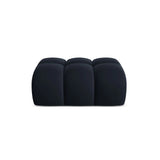 Treno Pouf aus Samt in Dunkelblau (Bluvel 89), 90x70x42 cm von Cosmopolitan Design – Bild 1