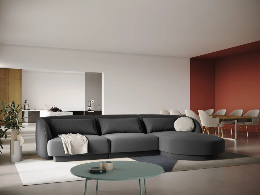 Tulum 4-Sitzer Ecksofa, Rechte Seite, aus Samt in Grau (Bluvel 14), 255x156x70 cm von Cosmopolitan Design – Bild 2