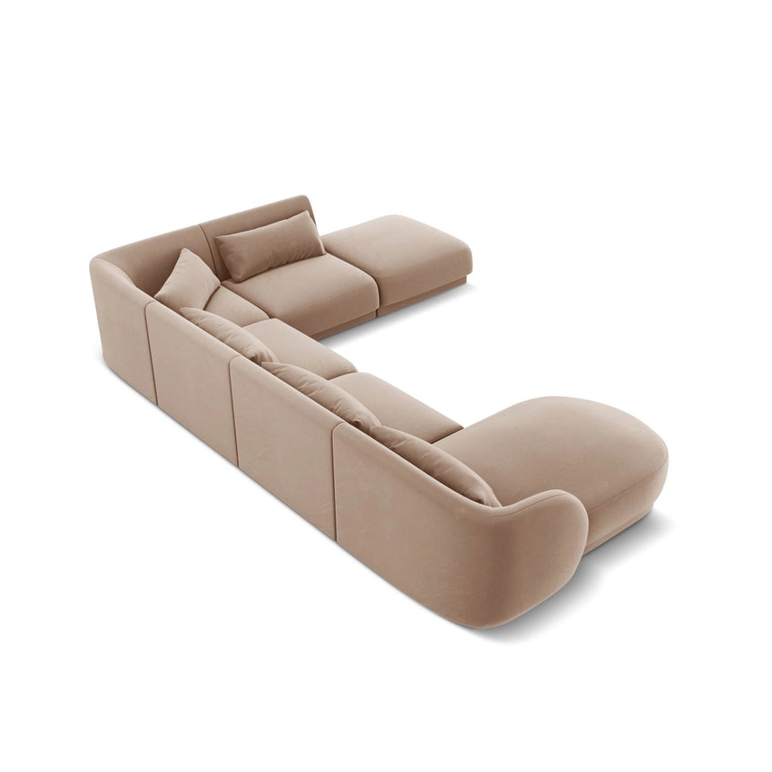 Tulum 6-Sitzer Panorama Ecksofa, Rechte Seite, aus Samt in Beige (Bluvel 28), Beine aus Schwarzes Plastik, 330x255x70 cm von Cosmopolitan Design – Bild 5