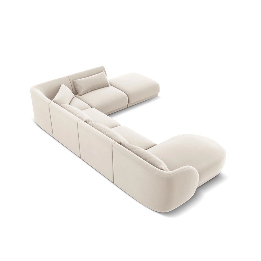 Tulum 6-Sitzer Panorama Ecksofa, Rechte Seite, aus Samt in Hellbeige (Bluvel 22), Beine aus Schwarzes Plastik, 330x255x70 cm von Cosmopolitan Design – Bild 5