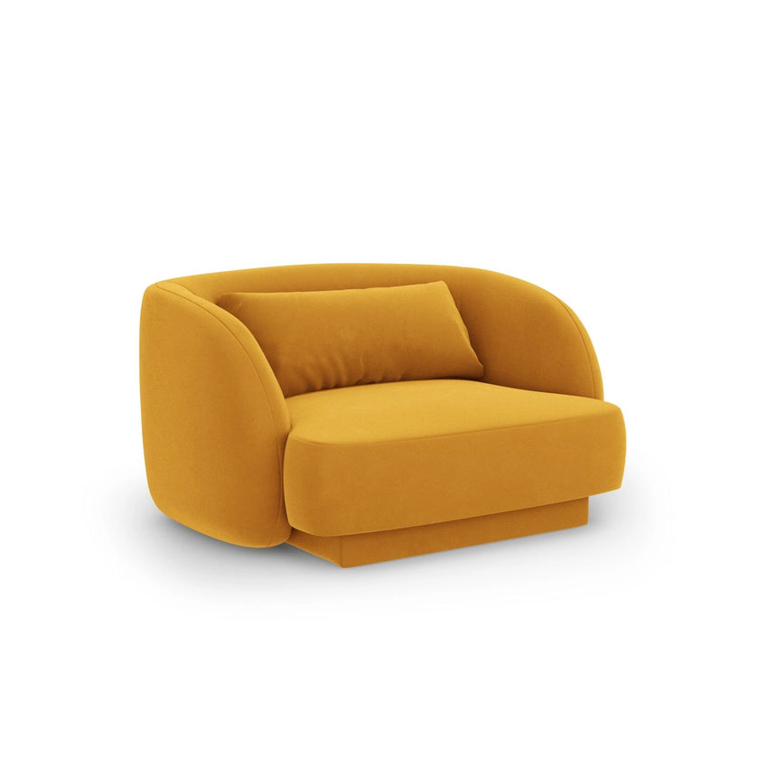 Tulum Sessel aus Samt in Gelb (Bluvel 68), 103x90x70 cm von Cosmopolitan Design – Bild 4