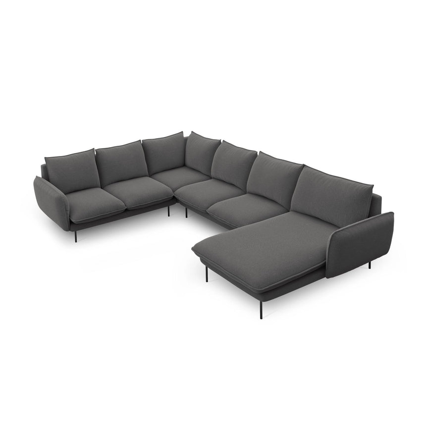 Vienna 7-Sitzer Panorama Ecksofa, Linke Seite, aus Strukturierter Stoff in Dunkelgrau (Positano 95), Beine aus Schwarzes Metall, 330x235x95 cm von Cosmopolitan Design – Bild 1