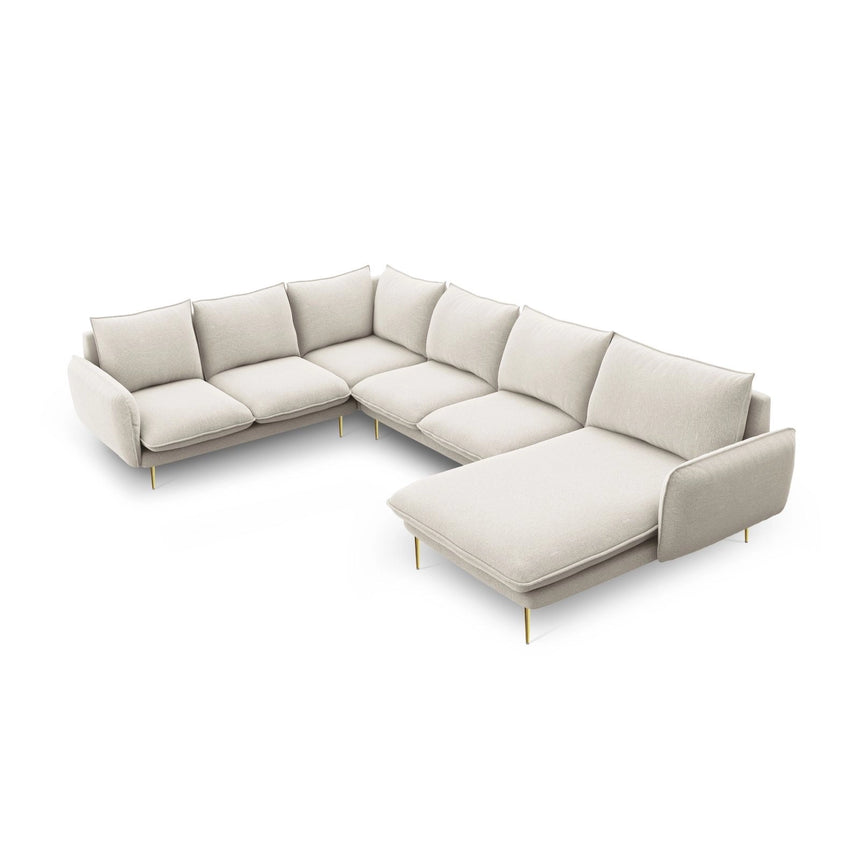 Vienna 7-Sitzer Panorama Ecksofa, Linke Seite, aus Strukturierter Stoff in Hellbeige (Positano 02), Beine aus Goldmetall, 330x235x95 cm von Cosmopolitan Design – Bild 1