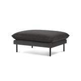 Vienna Pouf aus Samt in Dunkelgrau (Bluvel 18), 93x73x43 cm von Cosmopolitan Design – Bild 1