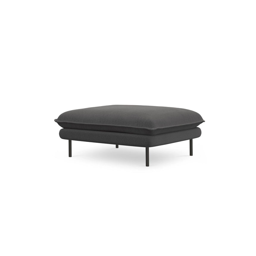 Vienna Pouf aus Strukturierter Stoff in Dunkelgrau (Positano 95), 93x73x43 cm von Cosmopolitan Design – Bild 1