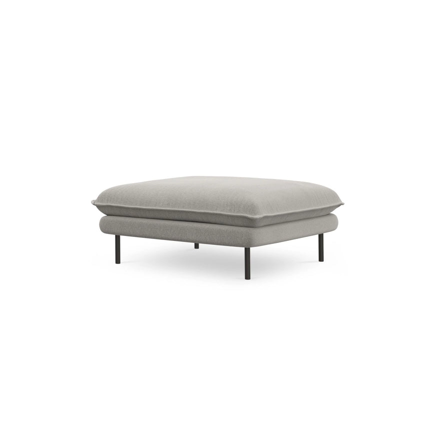 Vienna Pouf aus Strukturierter Stoff in Hellgrau (Asgard 27/ Positano 83), 93x73x43 cm von Cosmopolitan Design – Bild 1