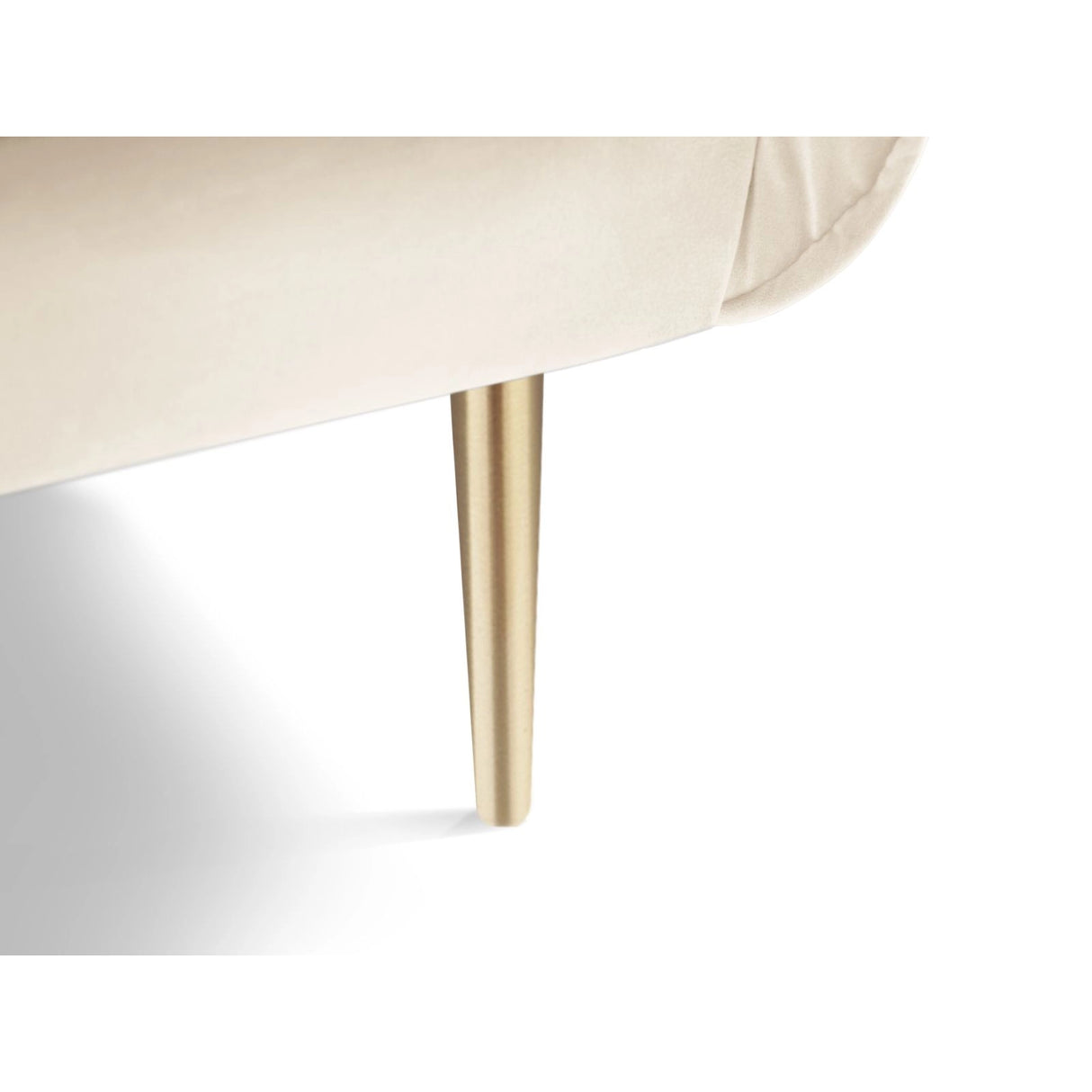 Vienna Sessel aus Samt, Boucle oder Strukturstoff, 97x94x95 cm von Cosmopolitan Design – Bild 5