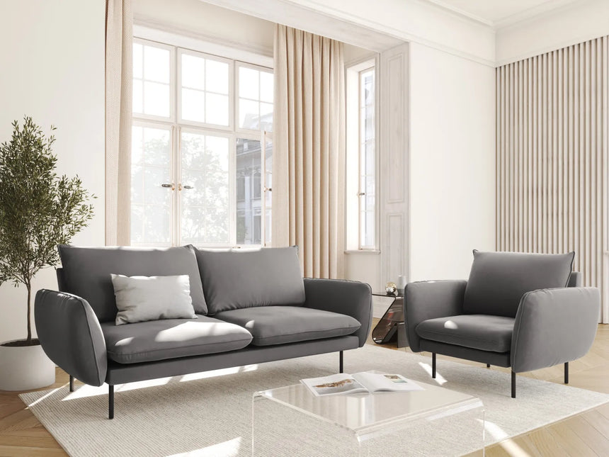 Vienna Sessel aus Samt in Hellgrau (Bluvel 13), 97x94x95 cm von Cosmopolitan Design – Bild 2