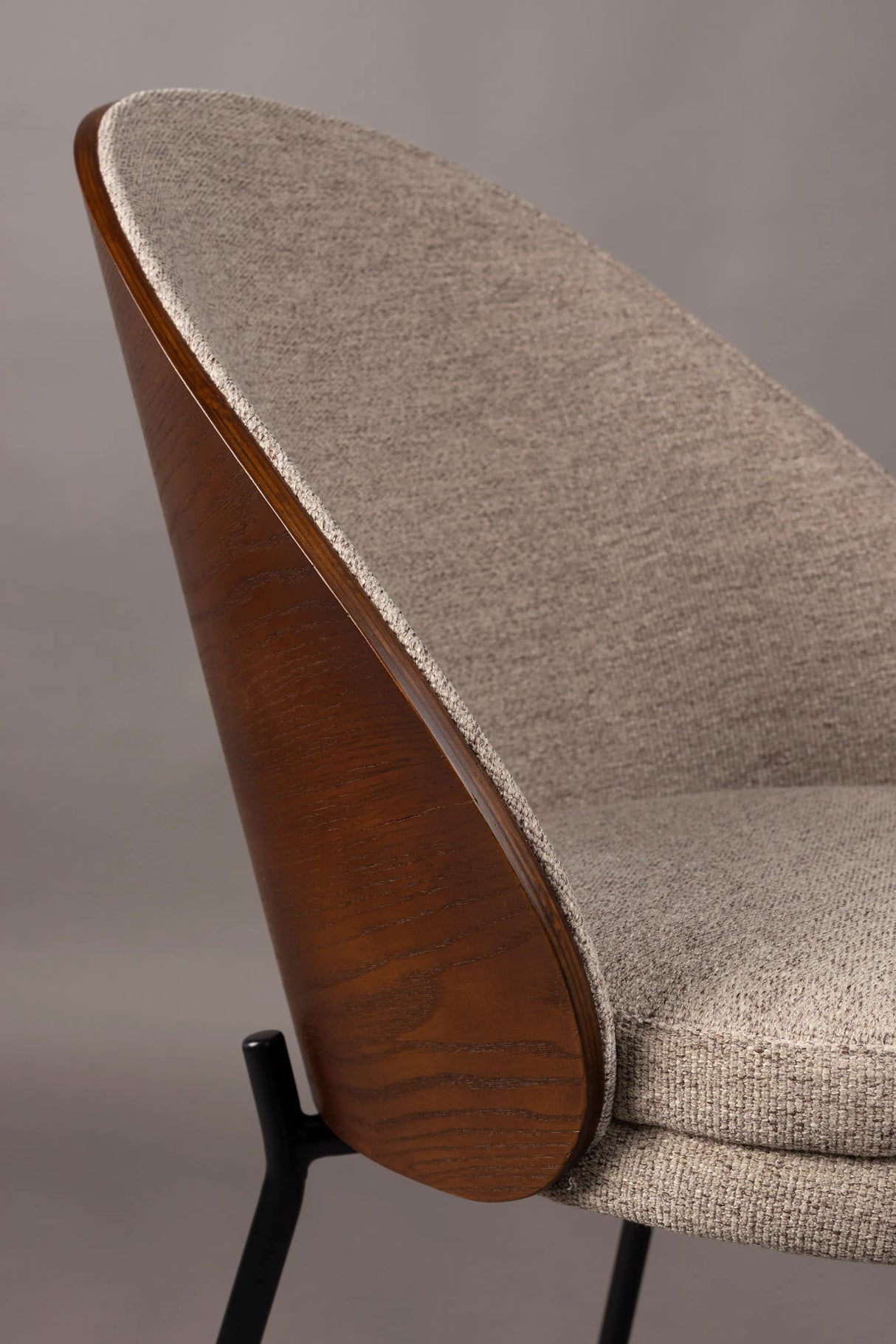 Rodin Stuhl Walnuss von Dutchbone – Produktbild 7