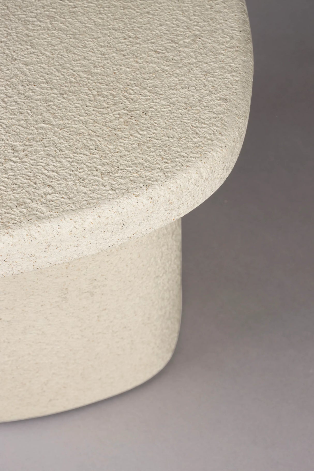 Veda Beistelltisch Hoch Beige 56x45x41cm von Dutchbone – Produktbild 4