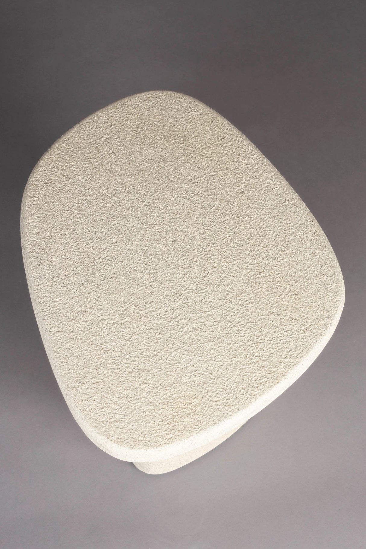 Veda Beistelltisch Hoch Beige 56x45x41cm von Dutchbone – Produktbild 5