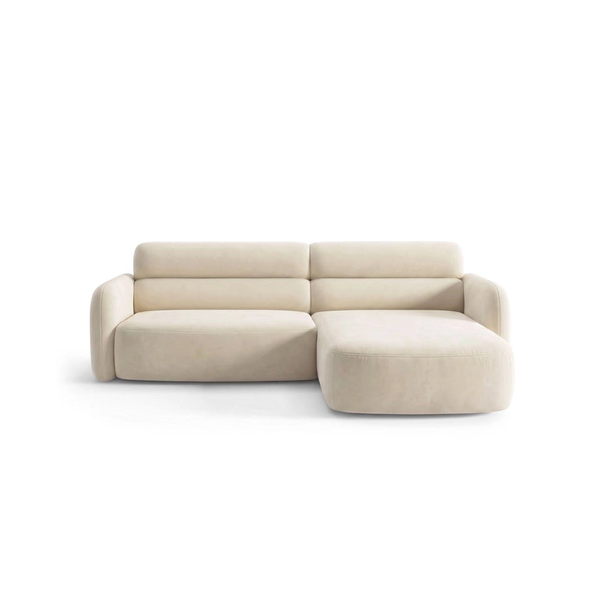 Carrara 3-Sitzer Ecksofa rechts aus Samt oder Strukturstoff, 219x165 cm von Ferrani Interiors – Bild 1
