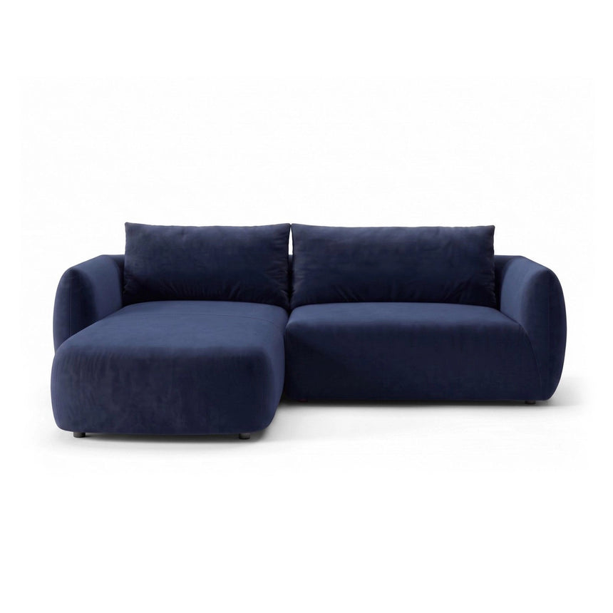 Moso 3-Sitzer Ecksofa links aus Samt in Königsblau (Bluvel 86), 208x155 cm von Ferrani Interiors – Bild 1