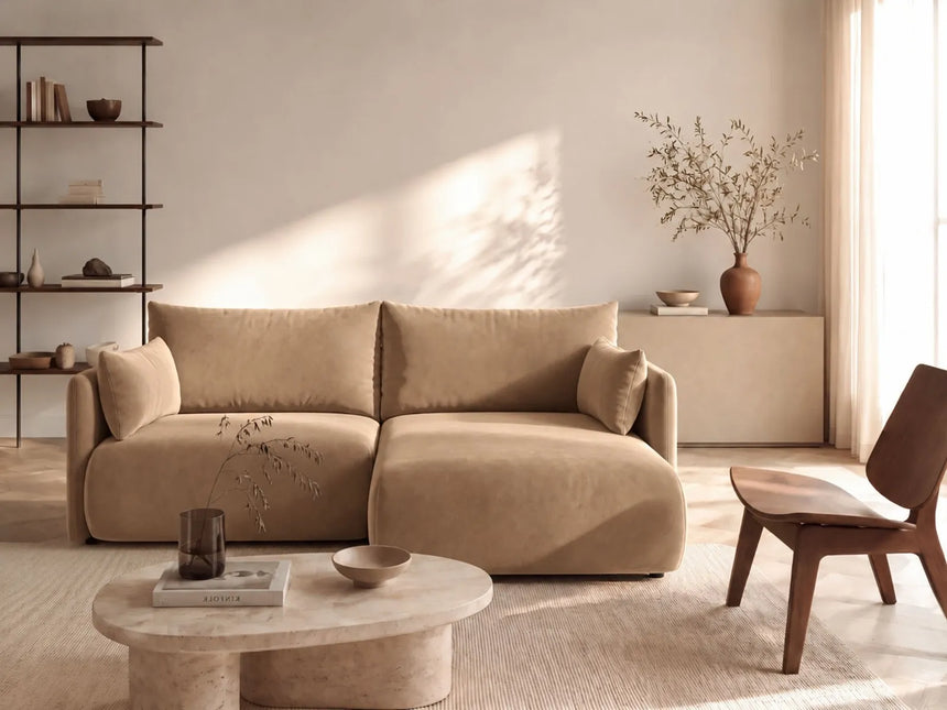 Orta 3-Sitzer Ecksofa rechts mit Schlaffunktion, ausklappbar, aus Samt in Beige (Bluvel 28), 215x151 cm von Ferrani Interiors – Bild 2