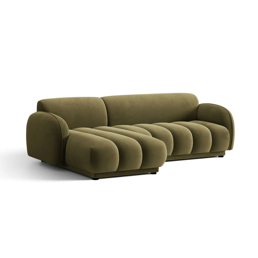 Treviso 3-Sitzer Ecksofa links aus Samt in Hellgrün (Casino Forest), 244x148 cm von Ferrani Interiors – Bild 4