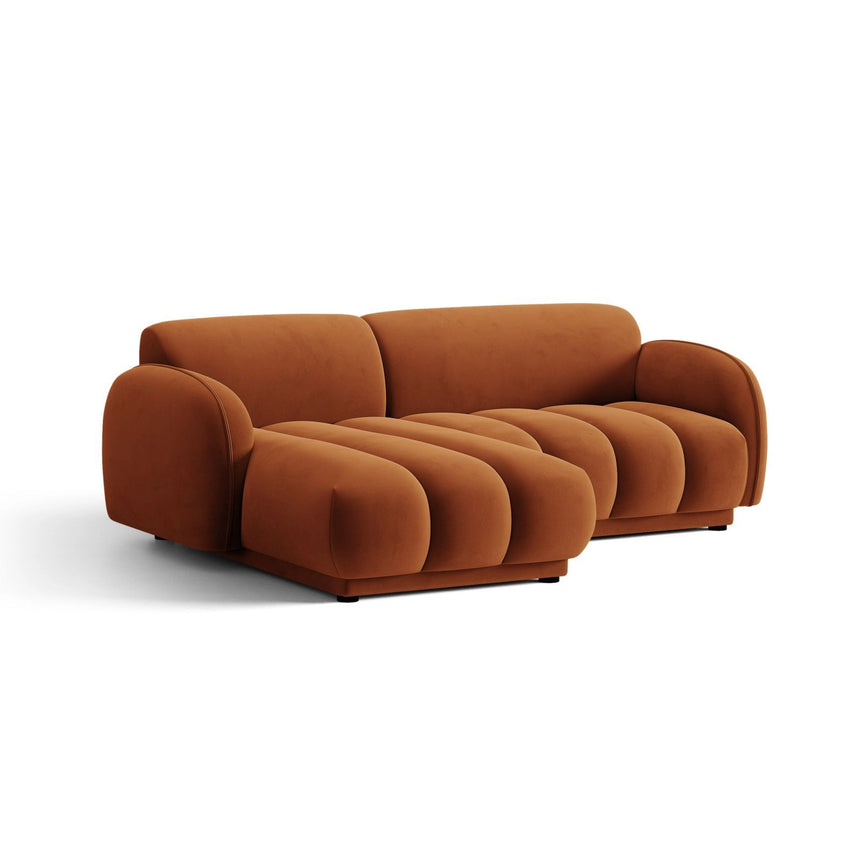 Treviso 3-Sitzer Ecksofa links aus Samt in Terrakotta (Casino Terracota), 216x148 cm von Ferrani Interiors – Bild 4