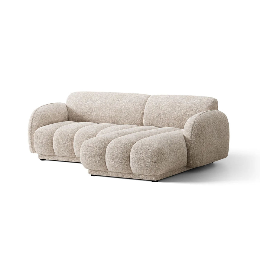 Treviso 3-Sitzer Ecksofa rechts aus Bouclé in Beige meliert (Miles Sand), 216x148 cm von Ferrani Interiors – Bild 4