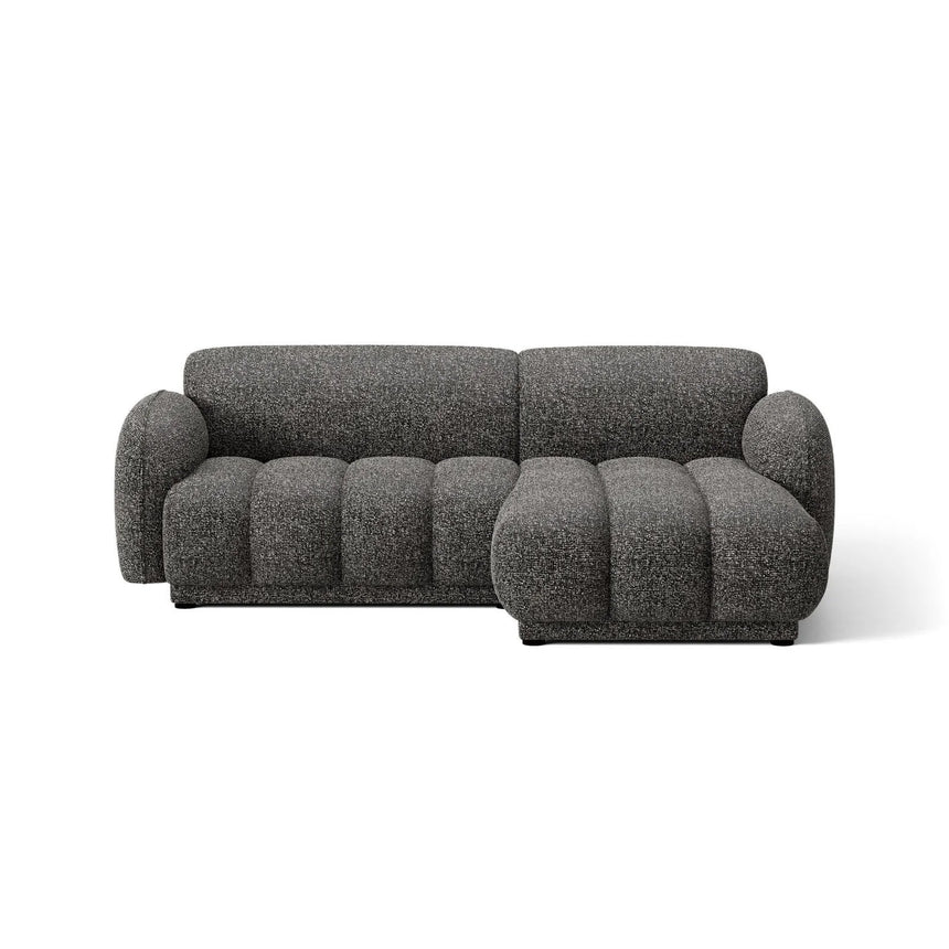 Treviso 3-Sitzer Ecksofa rechts aus Bouclé in Dunkelgrau meliert (Miles Charcoal), 216x148 cm von Ferrani Interiors – Bild 1