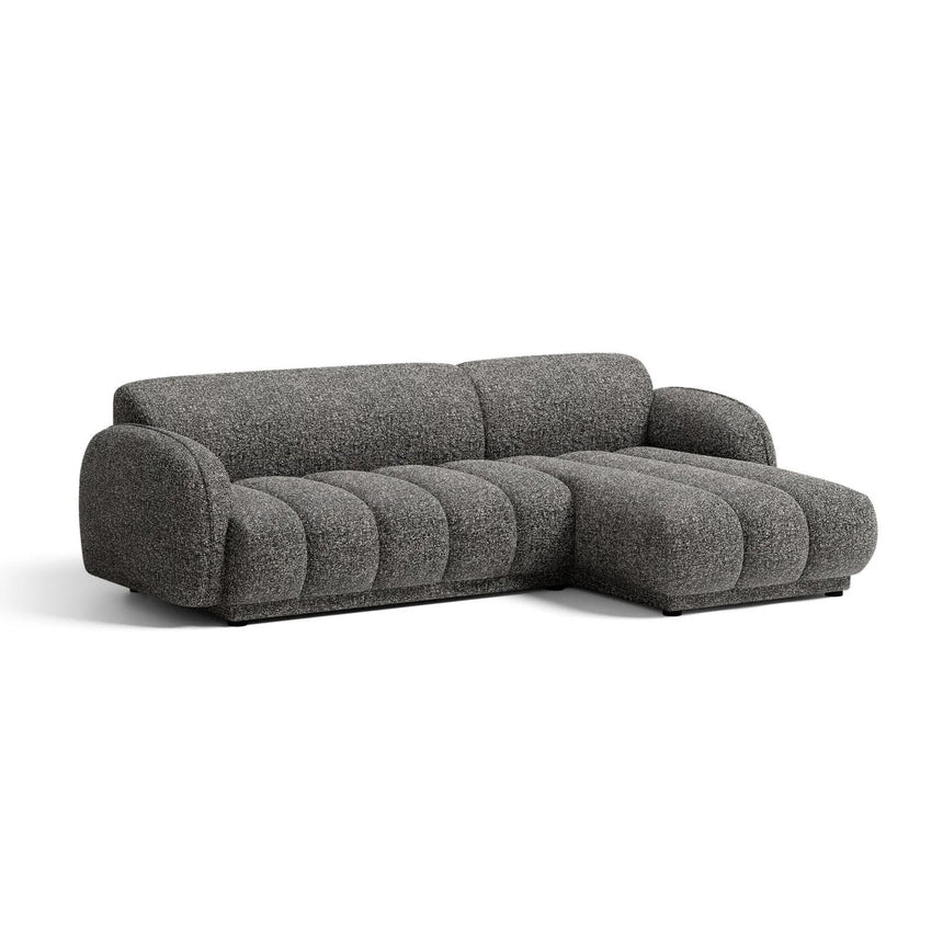 Treviso 3-Sitzer Ecksofa rechts aus Bouclé in Dunkelgrau meliert (Miles Charcoal), 244x148 cm von Ferrani Interiors – Bild 3