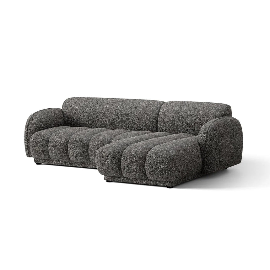 Treviso 3-Sitzer Ecksofa rechts aus Bouclé in Dunkelgrau meliert (Miles Charcoal), 244x148 cm von Ferrani Interiors – Bild 4
