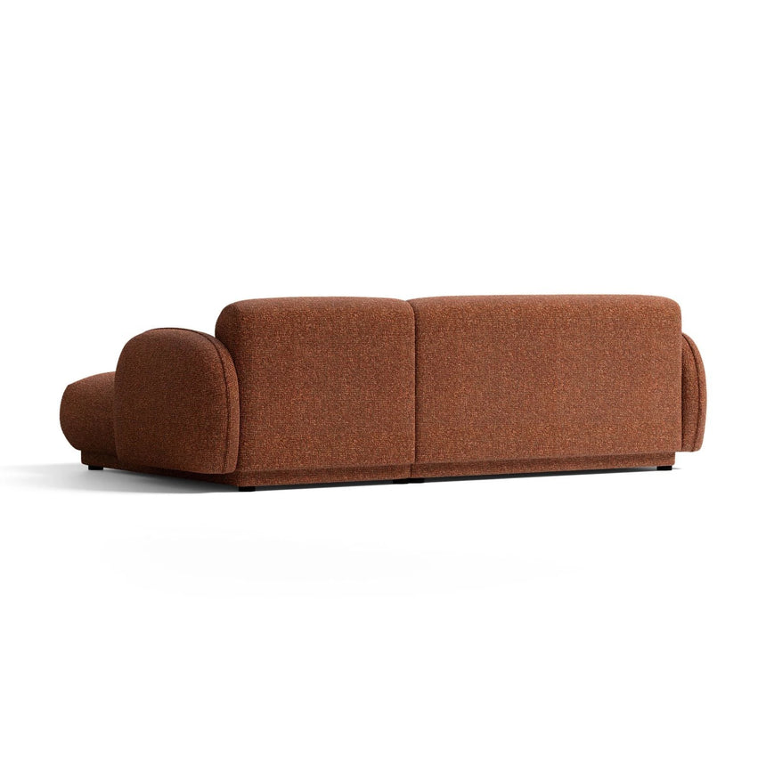 Treviso 3-Sitzer Ecksofa rechts aus Bouclé in Terrakotta (Miles Rust), 244x148 cm von Ferrani Interiors – Bild 5